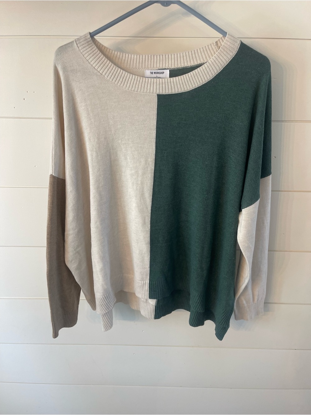 The Restory Colorblock Crewneck Sweater in Cream and Forest Green
